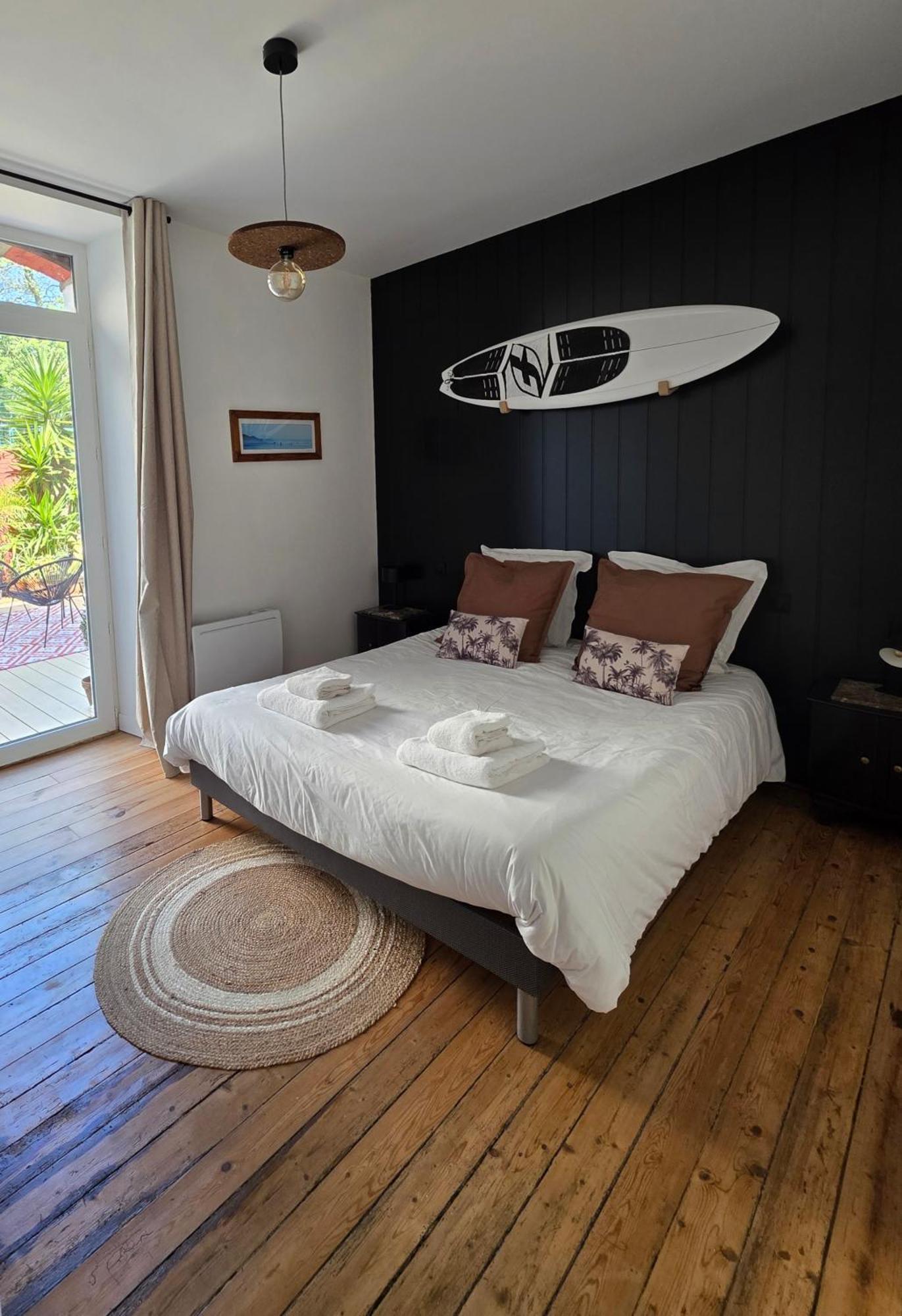 Anatoline Audierne Appart'Hotel Vue Mer - Sea & Harbor Stay Εξωτερικό φωτογραφία